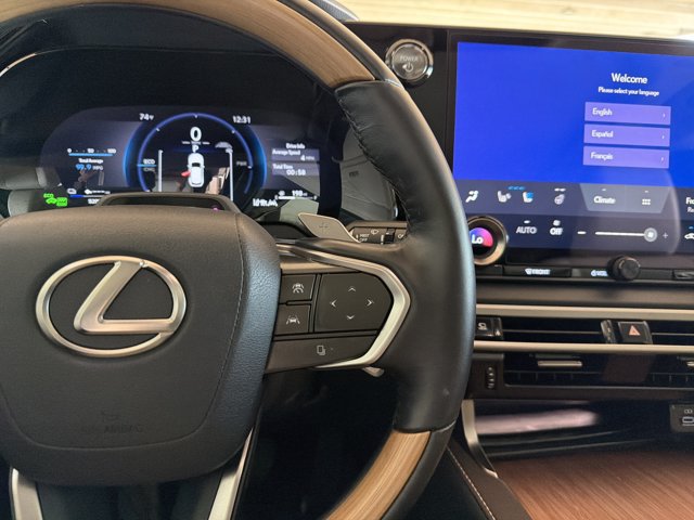 Certified 2026 Lexus RX 450h AWD w/ Convenience Package image 16