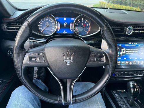 Used 2018 Maserati Quattroporte S GranSport RWD image 30