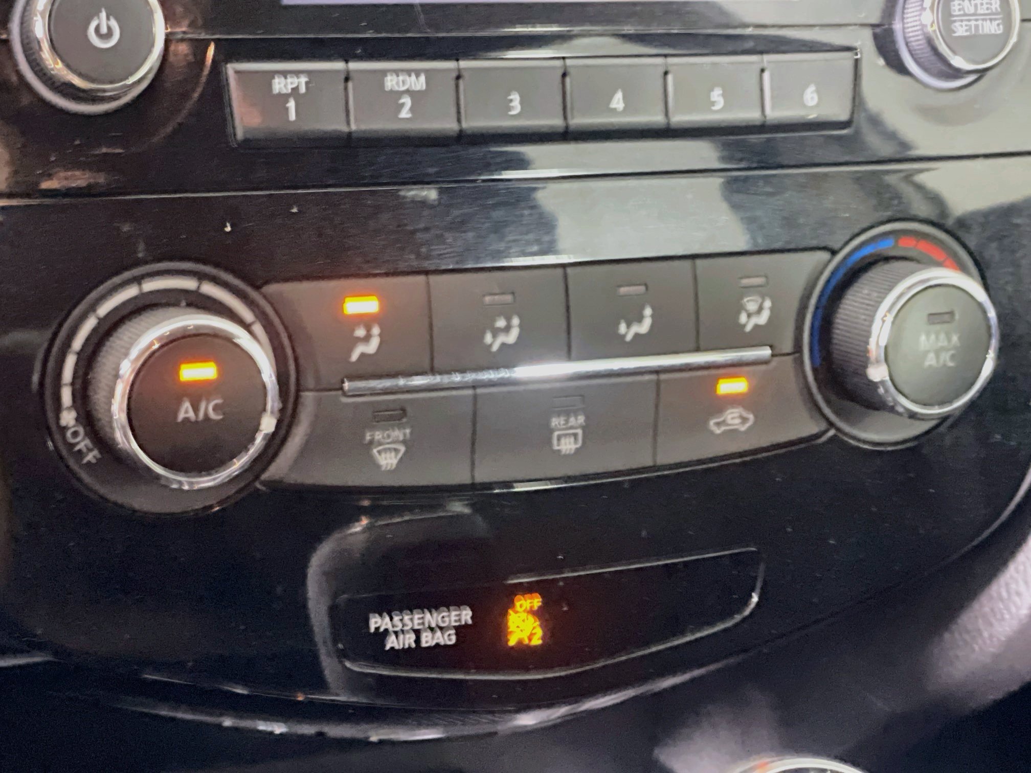 Used 2017 Nissan Rogue S FWD image 23