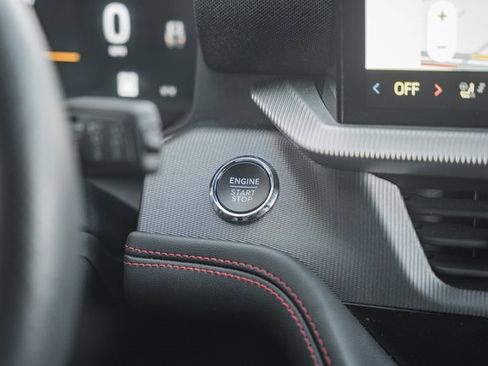 Used 2025 Ford Explorer ST-Line w/ ST-Line Street Pack image 30