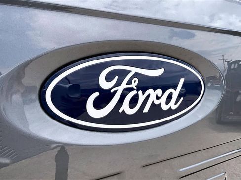 Certified 2024 Ford F150 Platinum w/ Equipment Group 703A Plus AWD/4WD image 30