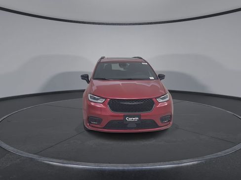 New 2026 Chrysler Pacifica Limited FWD image 5