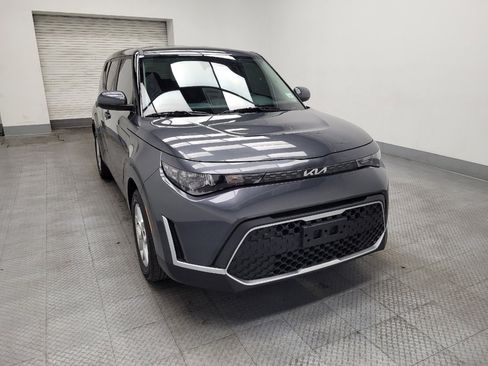 Used 2024 Kia Soul S image 13