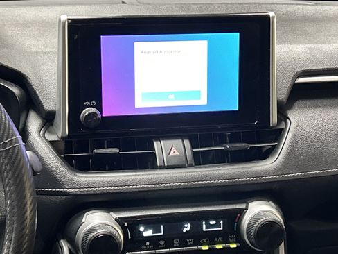 Used 2023 Toyota RAV4 LE FWD image 29