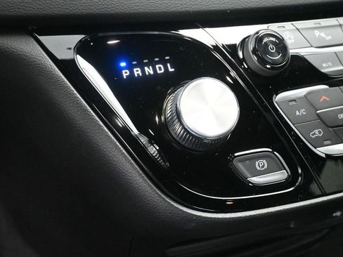 New 2026 Chrysler Voyager LX image 17