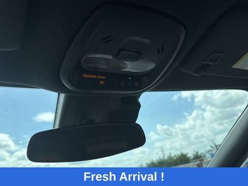 Used 2024 Chevrolet Trax RS FWD image 10