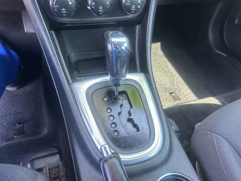 Used 2013 Chrysler 200 Touring image 12