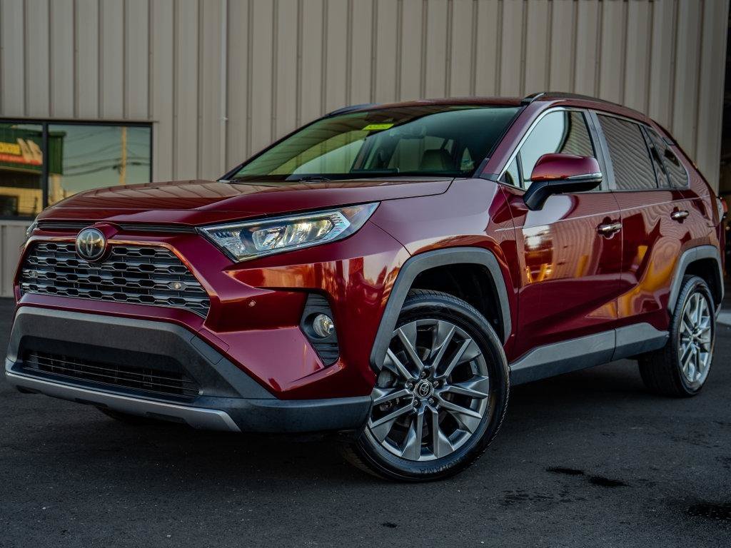 Used 2019 Toyota RAV4 Limited AWD/4WD image 6