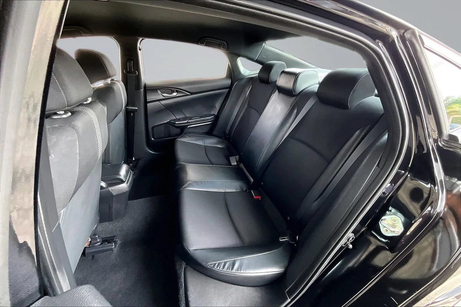 Used 2019 Honda Civic Sport image 19