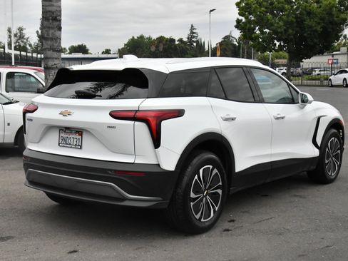 Used 2024 Chevrolet Blazer EV LT AWD/4WD image 8