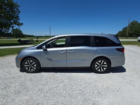 Used 2025 Honda Odyssey EX-L image 1