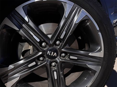 Used 2021 Kia K5 EX w/ EX Premium Package image 9