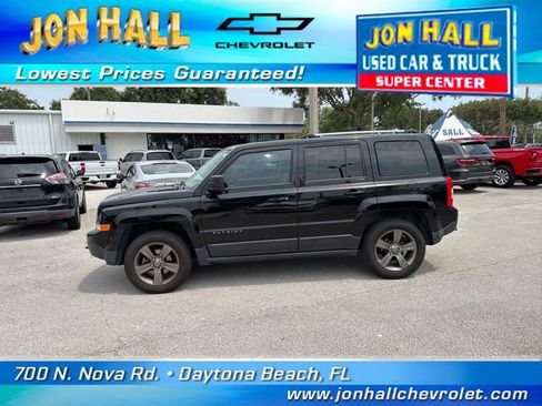 Used 2016 Jeep Patriot Sport w/ Power Value Group AWD/4WD image 4