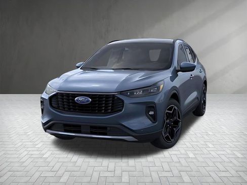 New 2026 Ford Escape Platinum w/ Premium Technology Package image 3