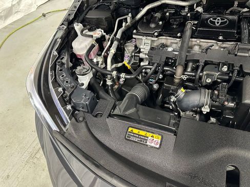 Used 2025 Toyota Corolla LE FWD image 66