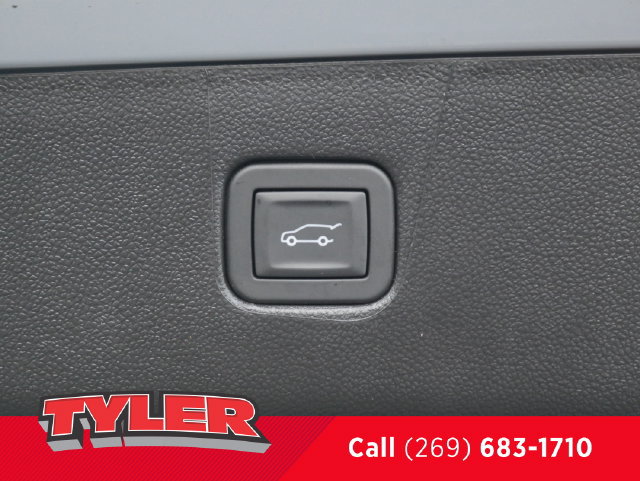New 2026 Chevrolet Blazer LT w/ Convenience Package AWD/4WD image 17