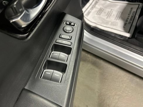 Used 2025 Honda CR-V EX-L image 21