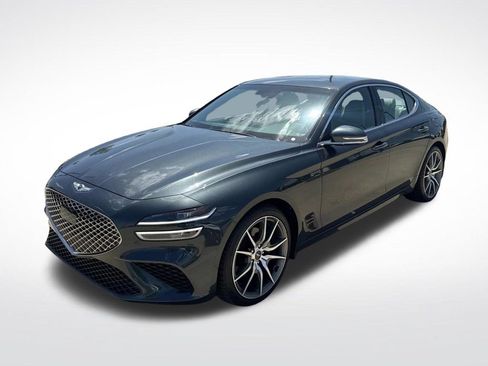 Used 2023 Genesis G70 2.0T RWD image 3