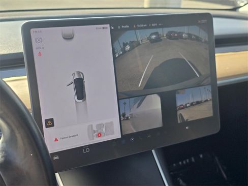 Used 2018 Tesla Model 3 Long Range image 12