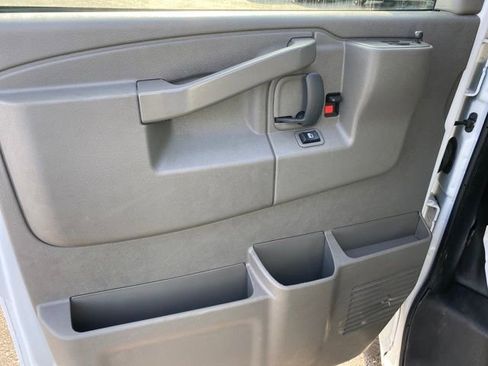 Certified 2024 GMC Savana 2500 Extended image 13