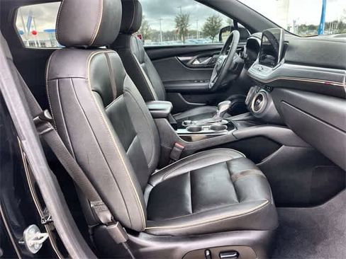 Used 2023 Chevrolet Blazer Premier w/ Enhanced Convenience Package image 12