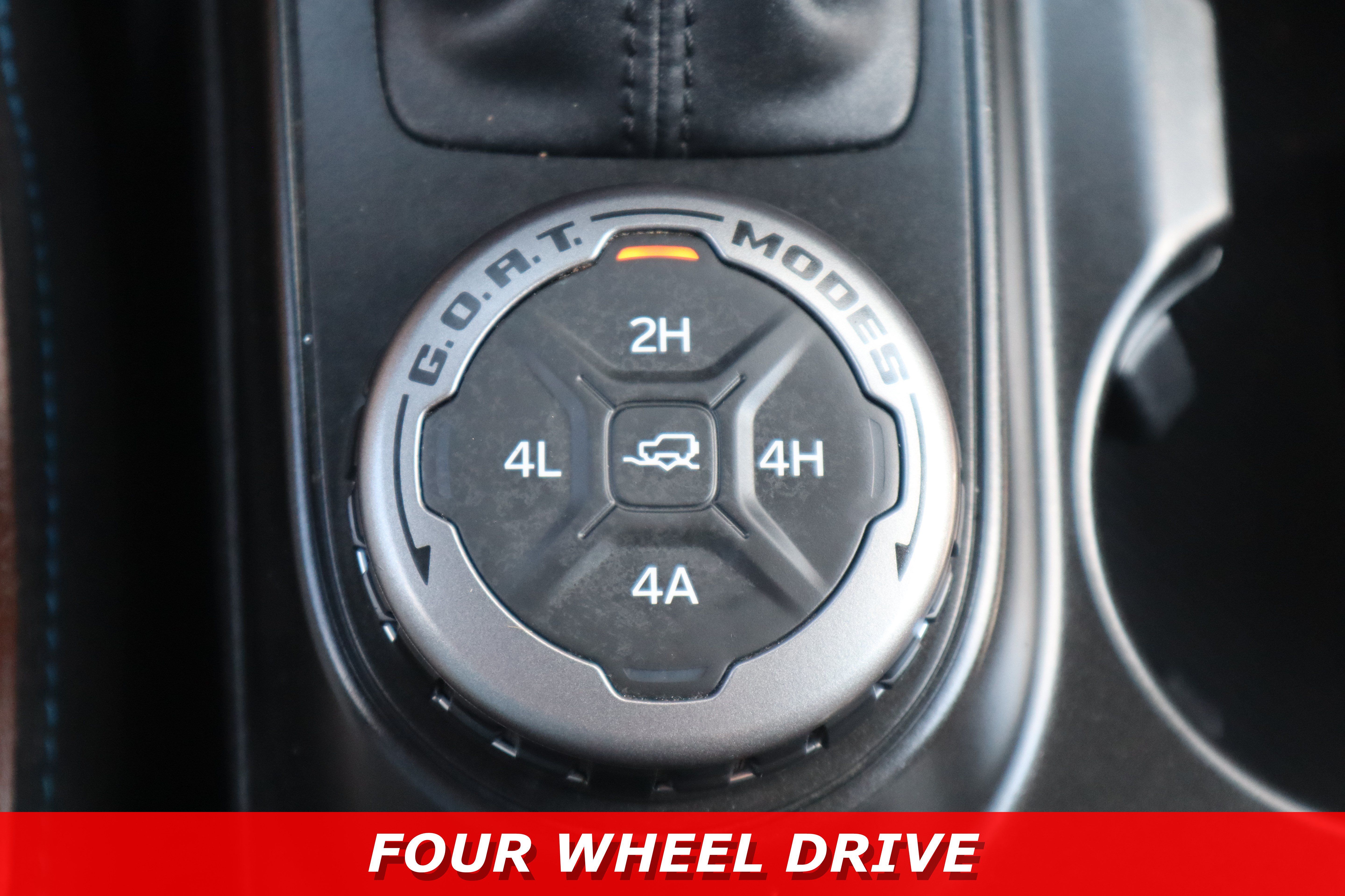 Used 2023 Ford Bronco Outer Banks AWD/4WD image 23