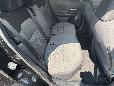 Used 2026 Nissan Kicks SV FWD image 16