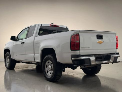 Used 2017 Chevrolet Colorado W/T w/ WT Convenience Package RWD image 5