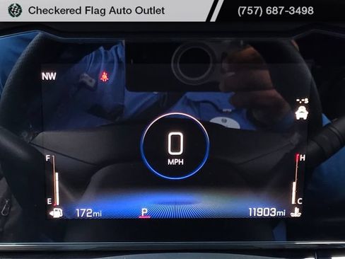 Used 2025 Chevrolet Trax RS w/ Driver Confidence Package FWD image 16