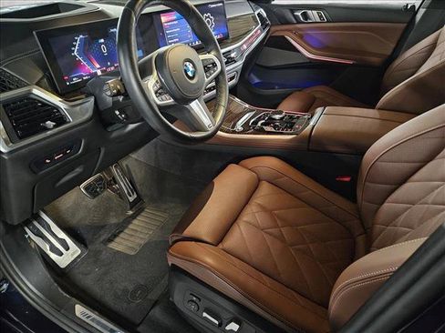 Certified 2024 BMW X5 xDrive40i w/ M Sport Package image 10