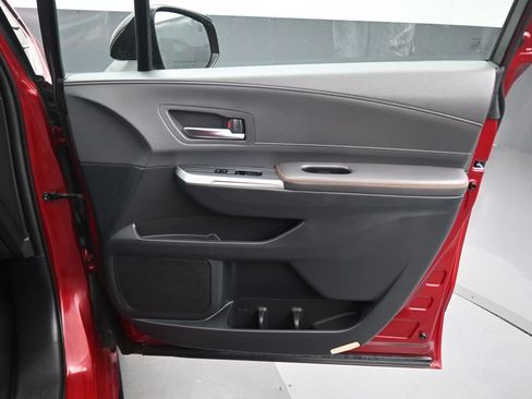 Used 2021 Toyota Sienna XSE FWD image 51