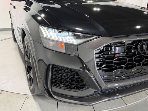 Used 2024 Audi RS Q8 AWD/4WD image 8