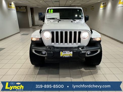 Used 2018 Jeep Wrangler Unlimited Sahara image 22