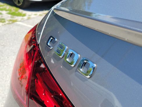 Used 2023 Mercedes-Benz C 300 Sedan image 6