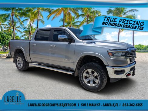Used 2019 RAM 1500 Laramie AWD/4WD image 1