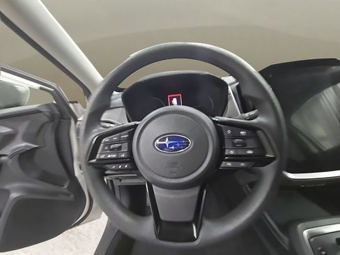 Used 2025 Subaru Crosstrek 2.5i Premium AWD/4WD image 30
