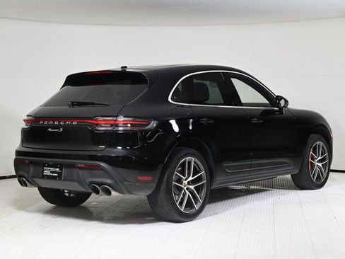 Certified 2023 Porsche Macan S image 7