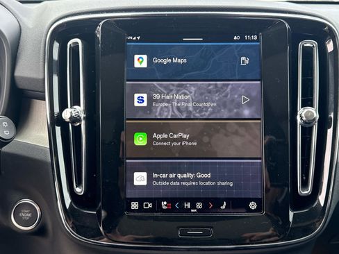 Certified 2025 Volvo XC40 B5 Plus image 20