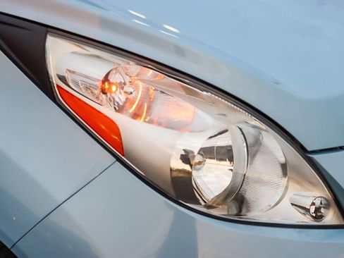 Used 2015 Chevrolet Spark LT image 7