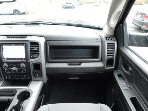 Used 2022 RAM 1500 Express w/ Wheel & Sound Group AWD/4WD image 34