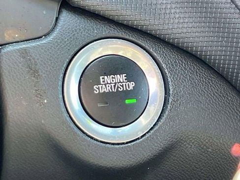 Certified 2023 Chevrolet Equinox RS image 26