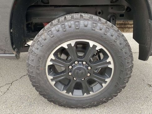 Used 2024 RAM 2500 Laramie image 7