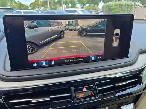 Certified 2025 Acura MDX FWD w/ Technology Package image 22
