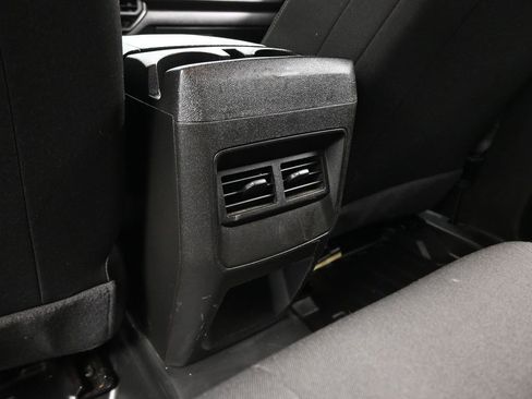 Used 2024 Chevrolet Colorado W/T w/ WT Convenience Package image 17