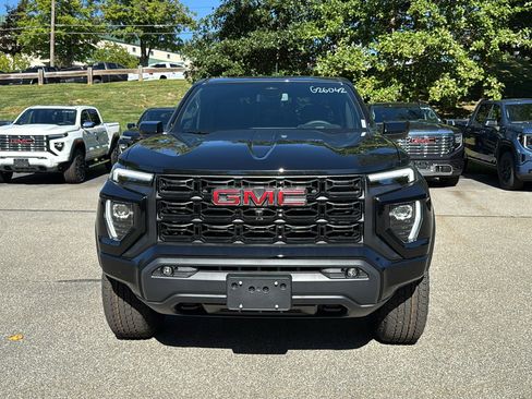 New 2026 GMC Canyon Elevation w/ Convenience Package image 3