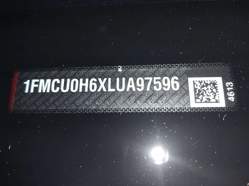 Used 2020 Ford Escape SEL FWD image 33
