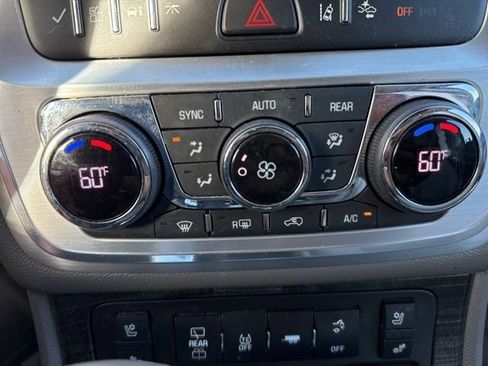 Used 2017 GMC Acadia Limited SLT image 14