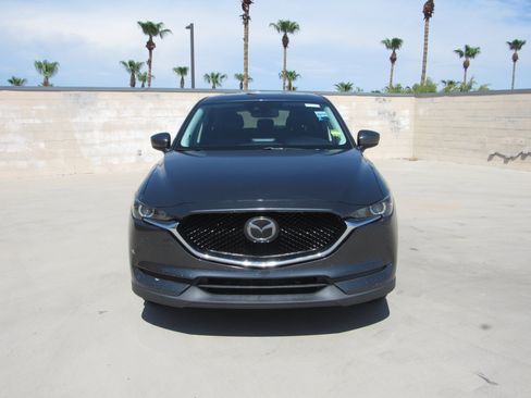 Used 2019 MAZDA CX-5 Touring FWD image 3