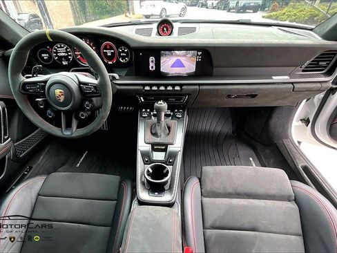 Used 2025 Porsche 911 GT3 RS w/ Weissach Package image 13