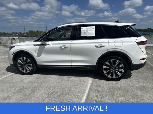 Used 2022 Lincoln Corsair Reserve w/ Equipment Group 201A image 34